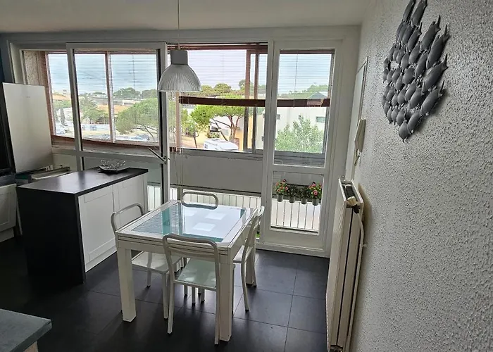Appartement Ideal Curiste Climatisé 51 M2 Au Centre Balaruc-les-Bains